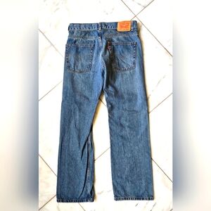 Levi's Men's 550 Relaxed Blue Jeans. 16 Reg, 28 x 28